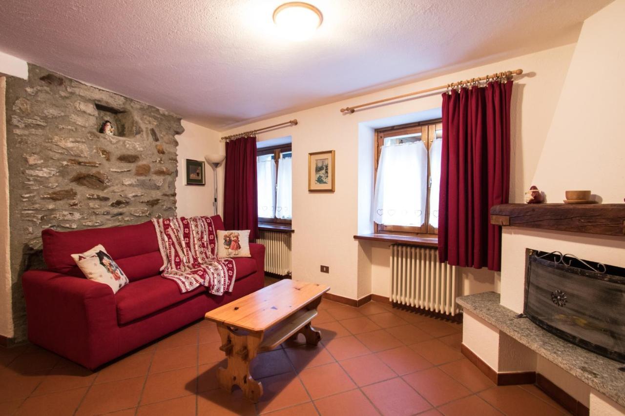 Maison De Meuny Courmayeur Bagian luar foto