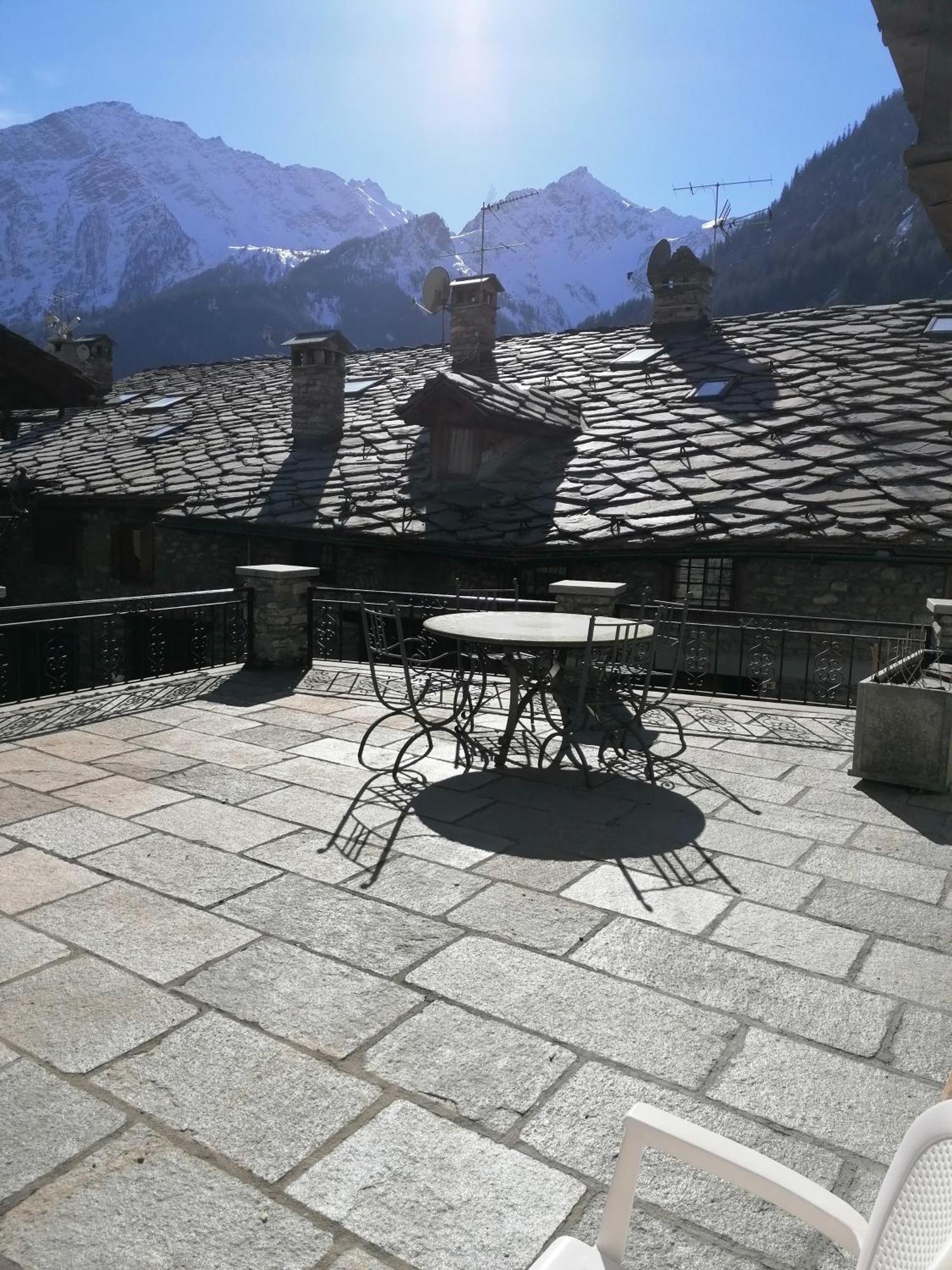 Maison De Meuny Courmayeur Ruang foto