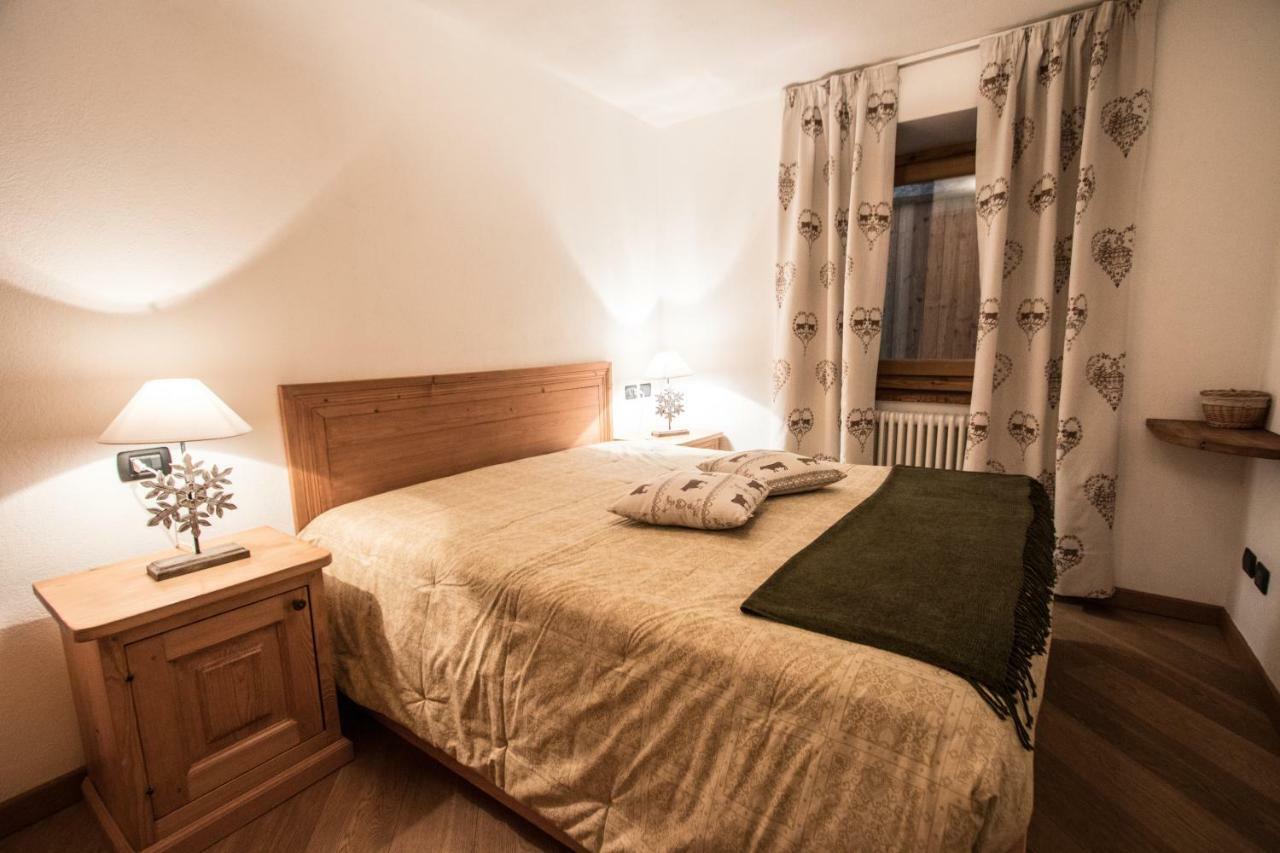 Maison De Meuny Courmayeur Bagian luar foto