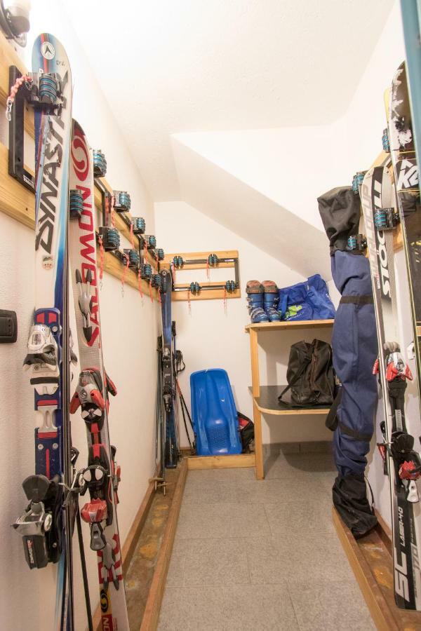 Maison De Meuny Courmayeur Bagian luar foto
