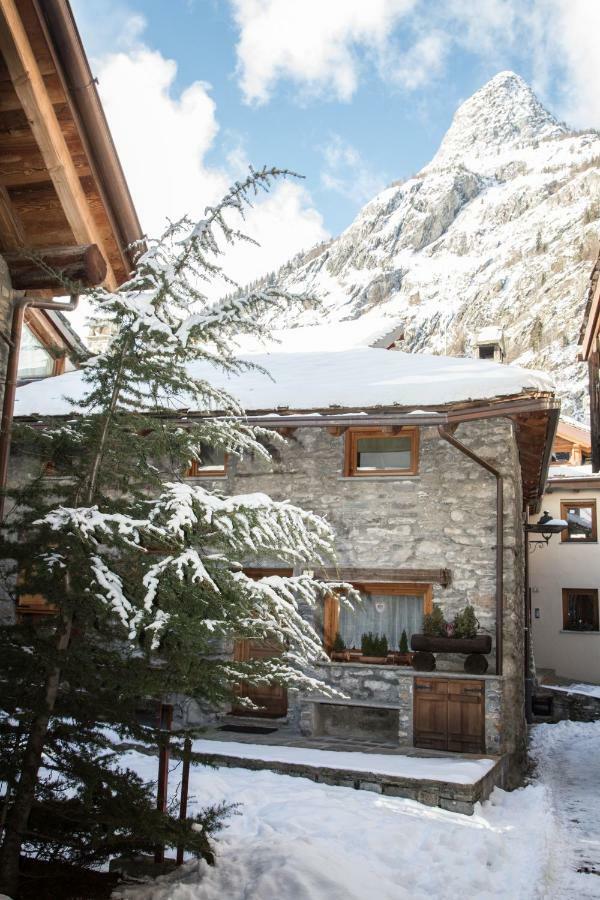 Maison De Meuny Courmayeur Bagian luar foto